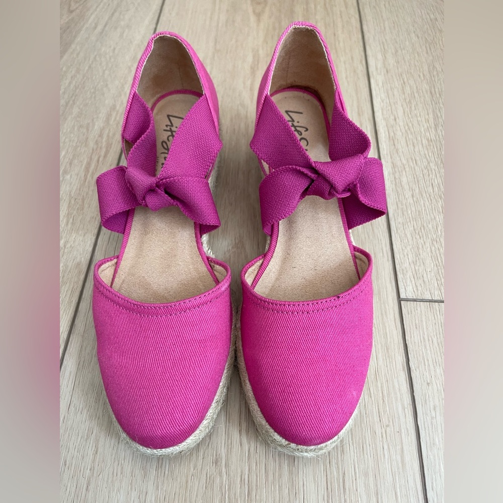 Lifestride 8.5 wedge shoes 
Regular width 
New no tag or box
